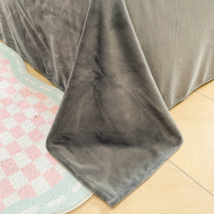 91家纺网 家纺一手货源 找家纺 雅居纺家纺 2025新款高克重牛奶绒印花单被套 小煤球