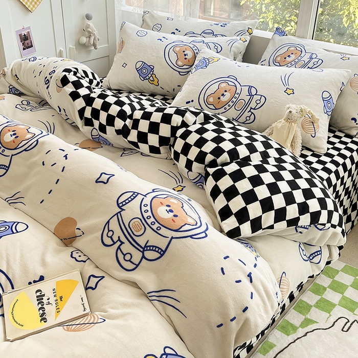 91家纺网 家纺一手货源 找家纺 雅居纺家纺 2025新款高克重牛奶绒印花单被套 宇航熊