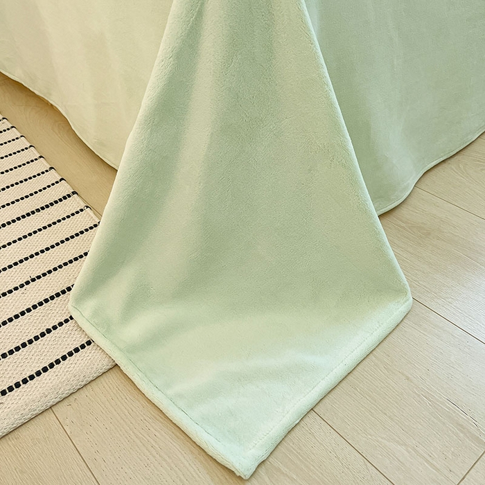 91家纺网 家纺一手货源 找家纺 （总）琪格格纺织 2025新款全消光小清新花边款雕花牛奶绒四件套