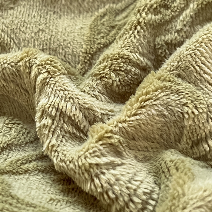 91家纺网 家纺一手货源 找家纺 琪格格纺织 2025新款全消光小清新花边款雕花牛奶绒四件套 雕花绒花边 枝枝叶叶 海棠绿