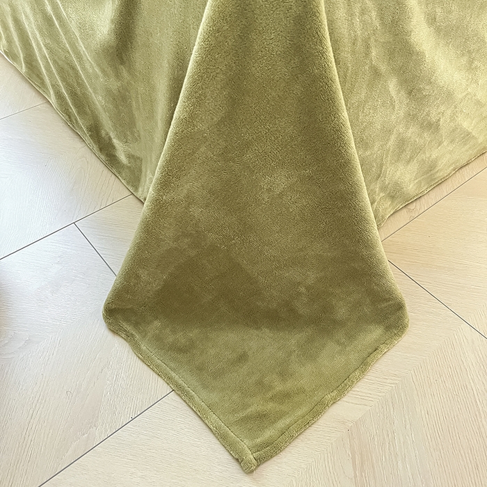 91家纺网 家纺一手货源 找家纺 琪格格纺织 2025新款全消光小清新花边款雕花牛奶绒四件套 雕花绒花边 枝枝叶叶 海棠绿