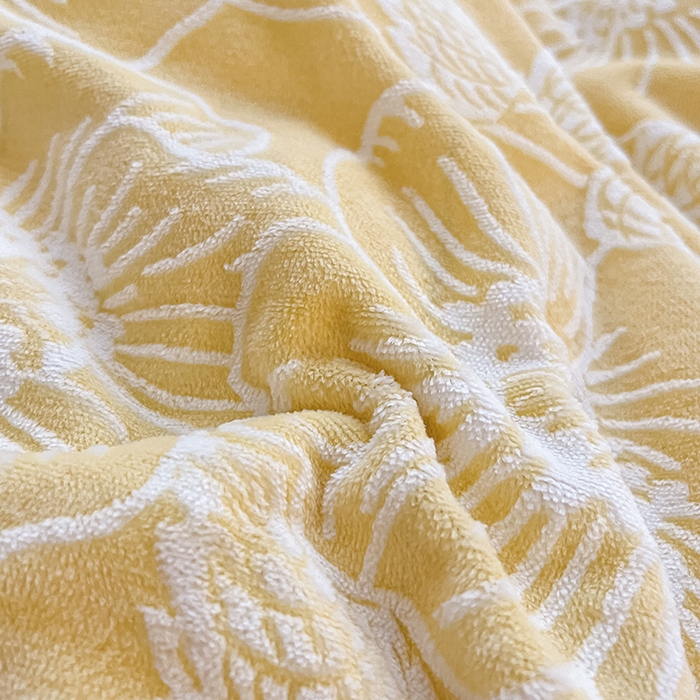 91家纺网 家纺一手货源 找家纺 琪格格纺织 2025新款全消光小清新花边款雕花牛奶绒四件套 雕花绒花边 安妮花苑 黄