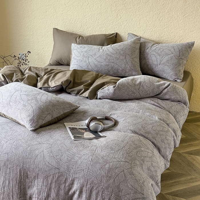 91家纺网 家纺一手货源 找家纺 琪格格纺织 2025新款全棉纯棉双层纱提花四件套 双层纱-芭蕉叶-棕