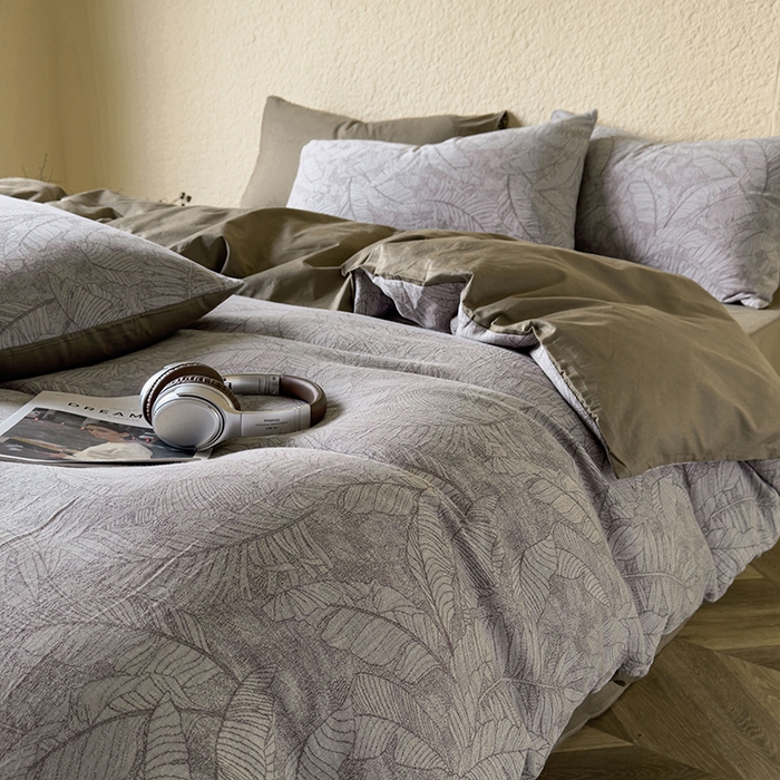 91家纺网 家纺一手货源 找家纺 琪格格纺织 2025新款全棉纯棉双层纱提花四件套 双层纱-芭蕉叶-棕