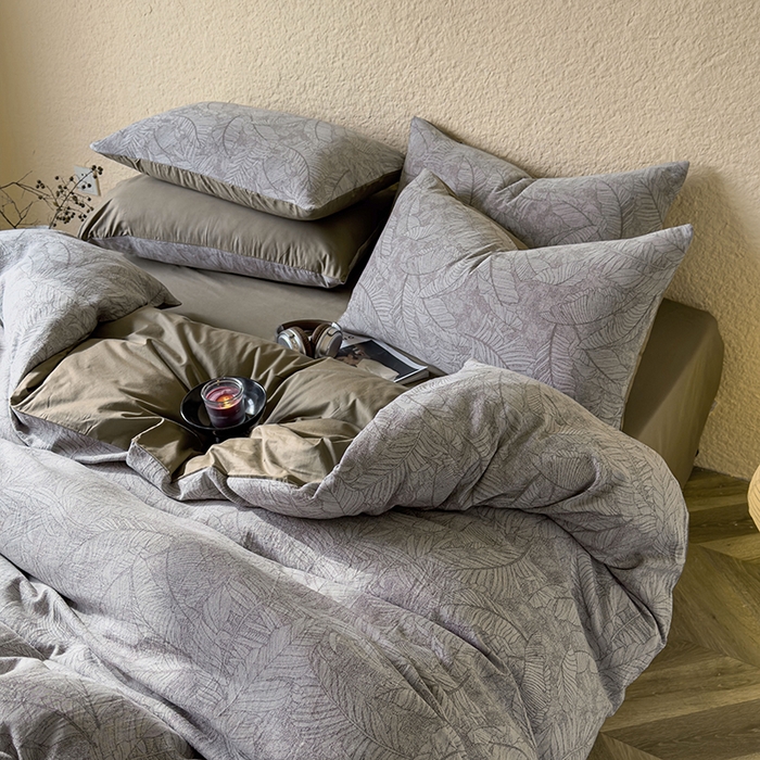 91家纺网 家纺一手货源 找家纺 琪格格纺织 2025新款全棉纯棉双层纱提花四件套 双层纱-芭蕉叶-棕