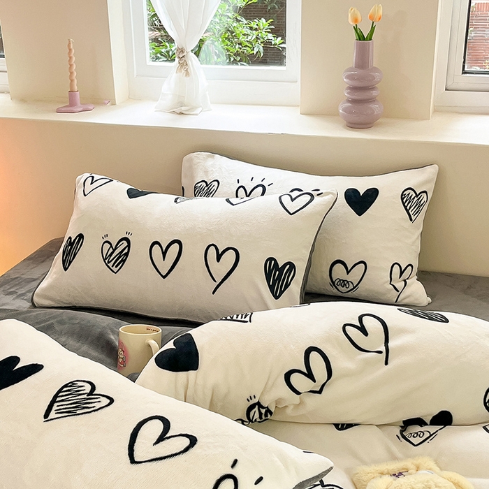 91家纺网 家纺一手货源 找家纺 （总）雅居纺家纺 2025新款高克重牛奶绒印花单枕套