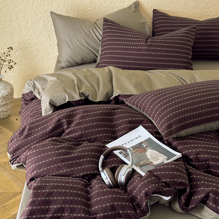 91家纺网 家纺一手货源 找家纺 琪格格纺织 2025新款全棉纯棉双层纱提花四件套 双层纱-时光里-红