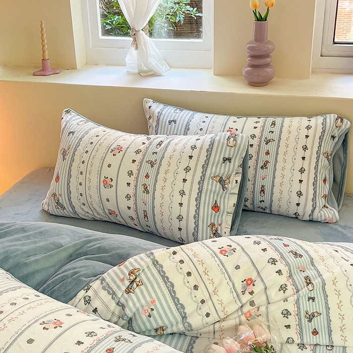 91家纺网 家纺一手货源 找家纺 （总）雅居纺家纺 2025新款高克重牛奶绒印花单枕套