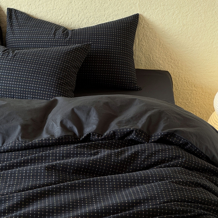 91家纺网 家纺一手货源 找家纺 琪格格纺织 2025新款全棉纯棉双层纱提花四件套 双层纱-时光里-高级蓝黑