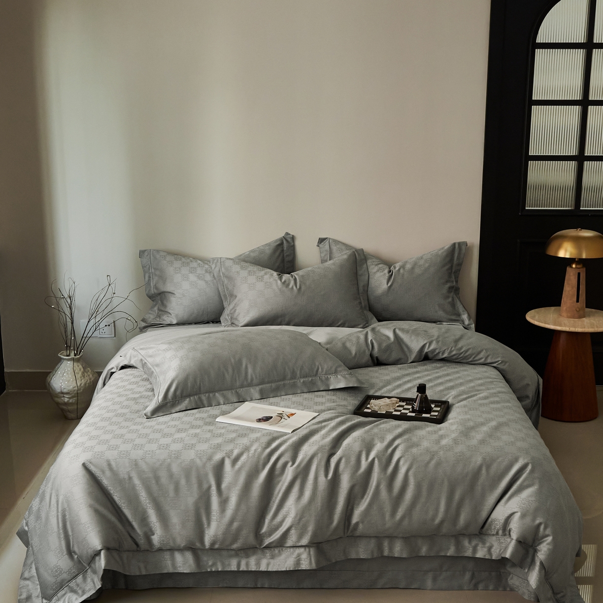 顾家家居 2025新款亲肤舒适全棉纯棉提花四件套 卡牧斯--极地灰