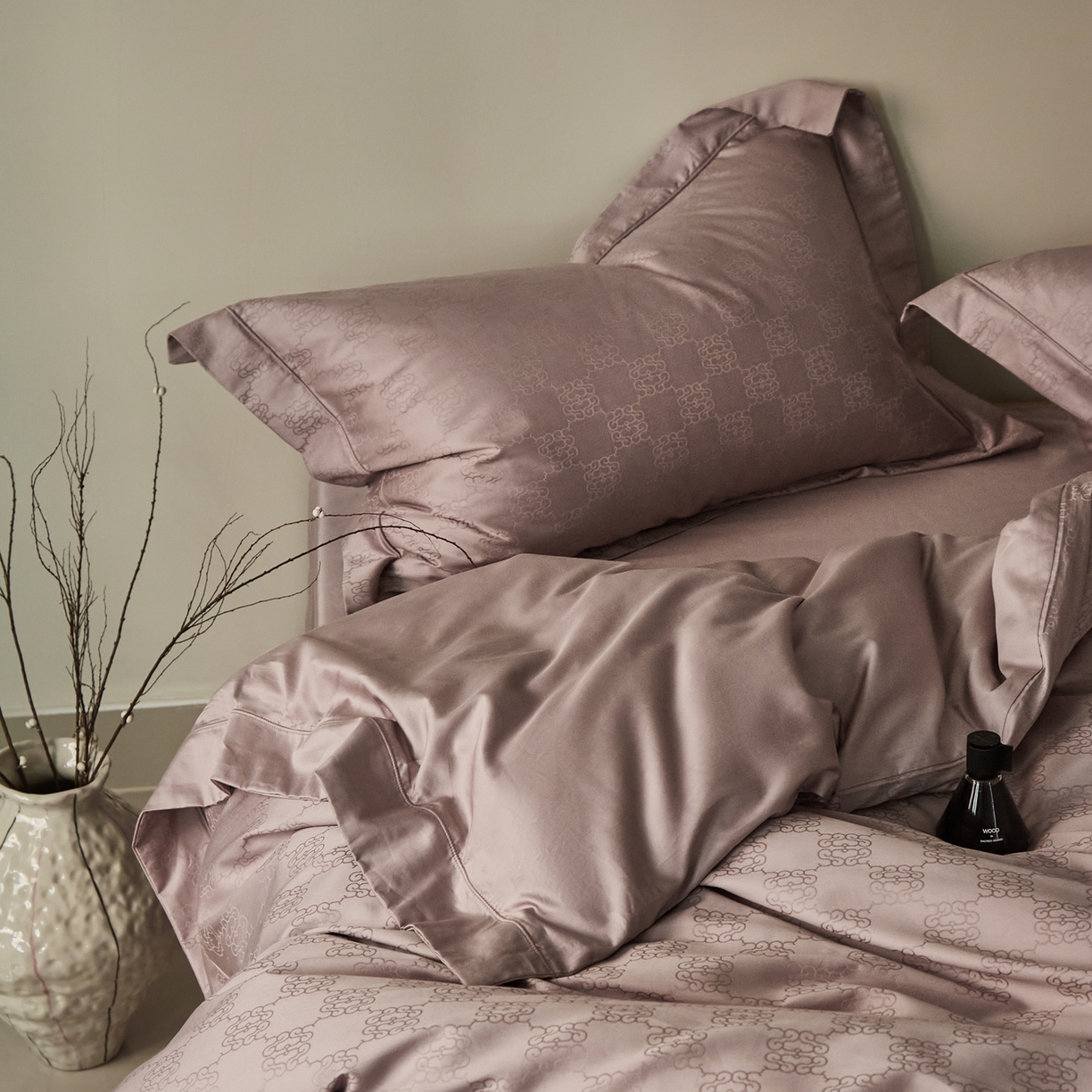 91家纺网 家纺一手货源 找家纺 顾家家居 2025新款亲肤舒适全棉纯棉提花四件套 卡牧斯-桃茉粉