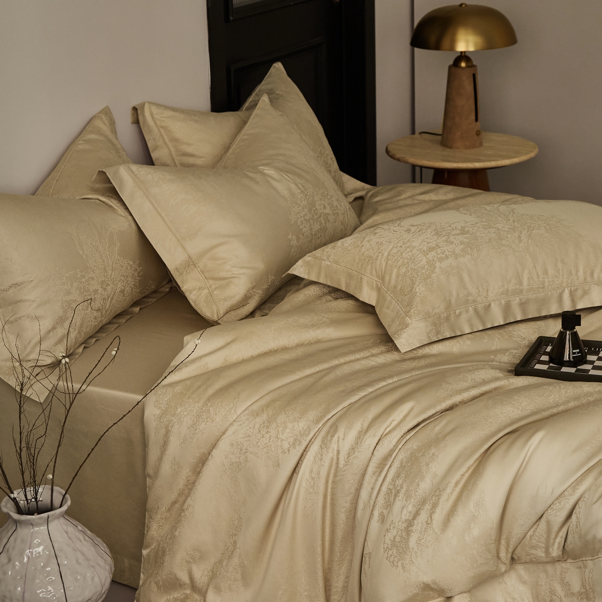 91家纺网 家纺一手货源 找家纺 顾家家居 2025新款亲肤舒适全棉纯棉提花四件套 铃兰屿--河石金