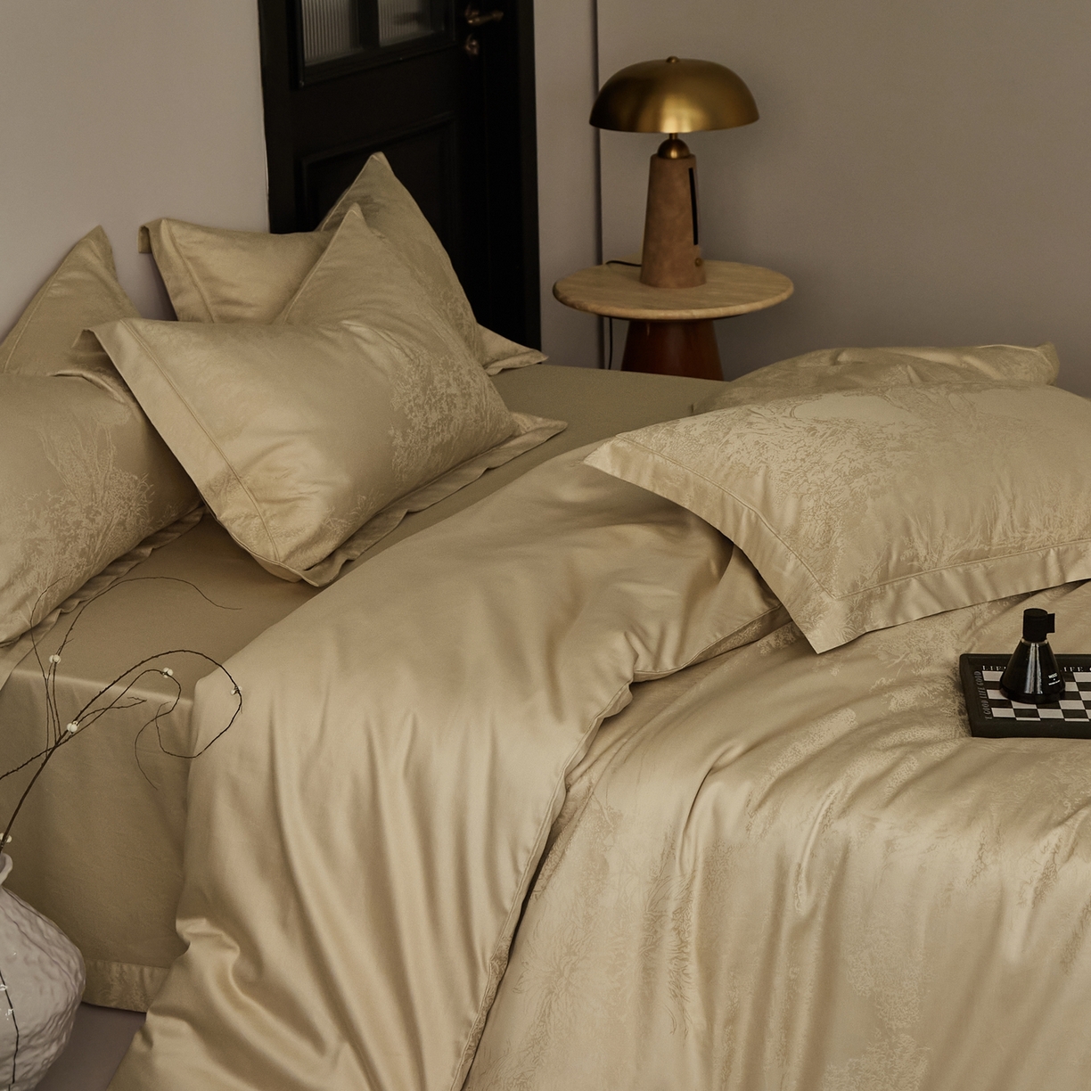 91家纺网 家纺一手货源 找家纺 顾家家居 2025新款亲肤舒适全棉纯棉提花四件套 铃兰屿--河石金