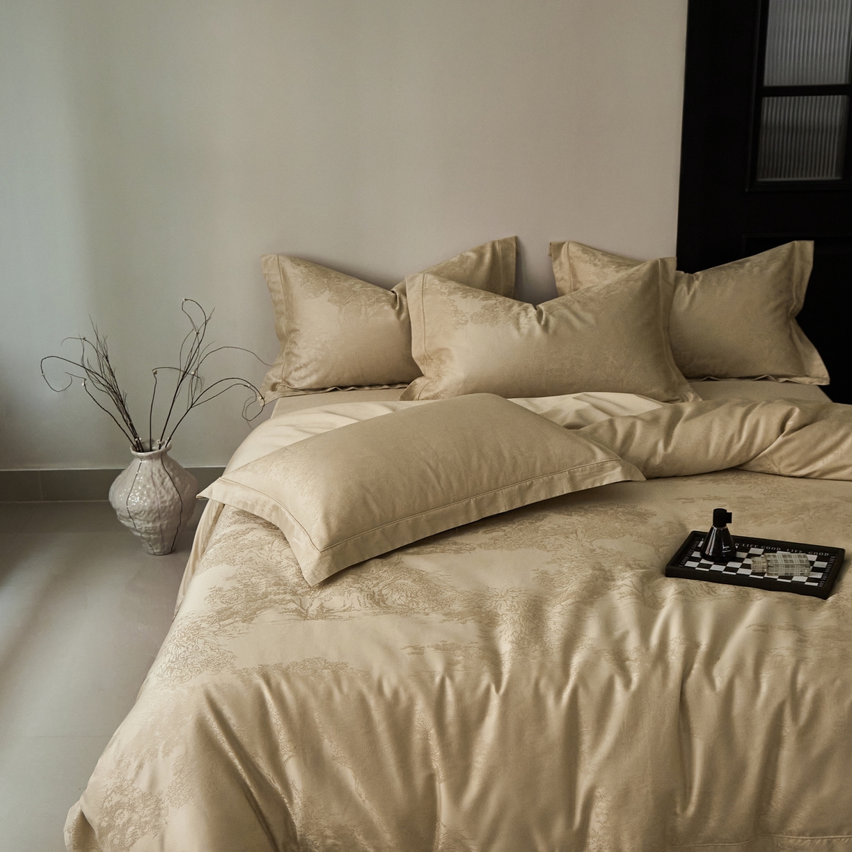 91家纺网 家纺一手货源 找家纺 顾家家居 2025新款亲肤舒适全棉纯棉提花四件套 铃兰屿--河石金