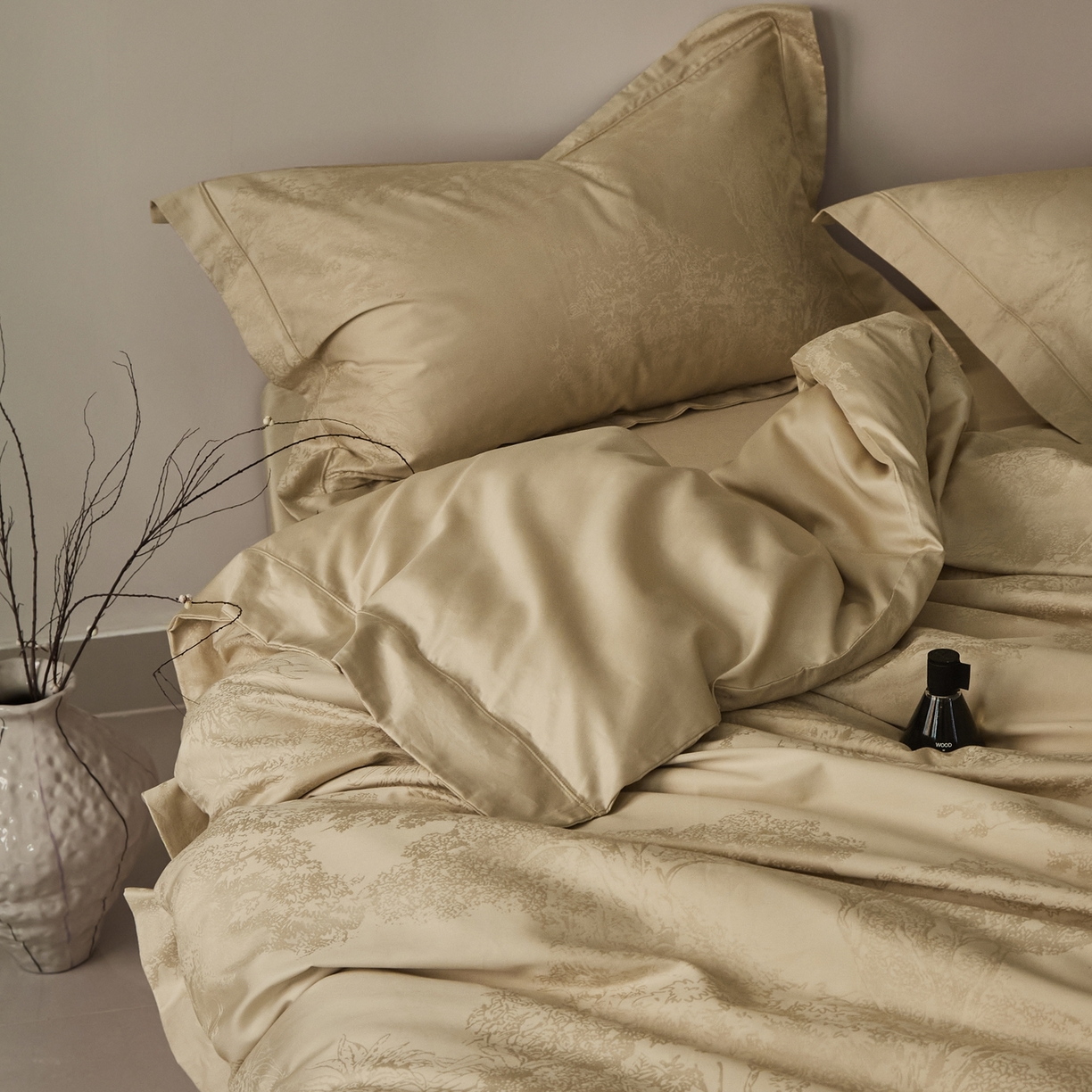 91家纺网 家纺一手货源 找家纺 顾家家居 2025新款亲肤舒适全棉纯棉提花四件套 铃兰屿--河石金