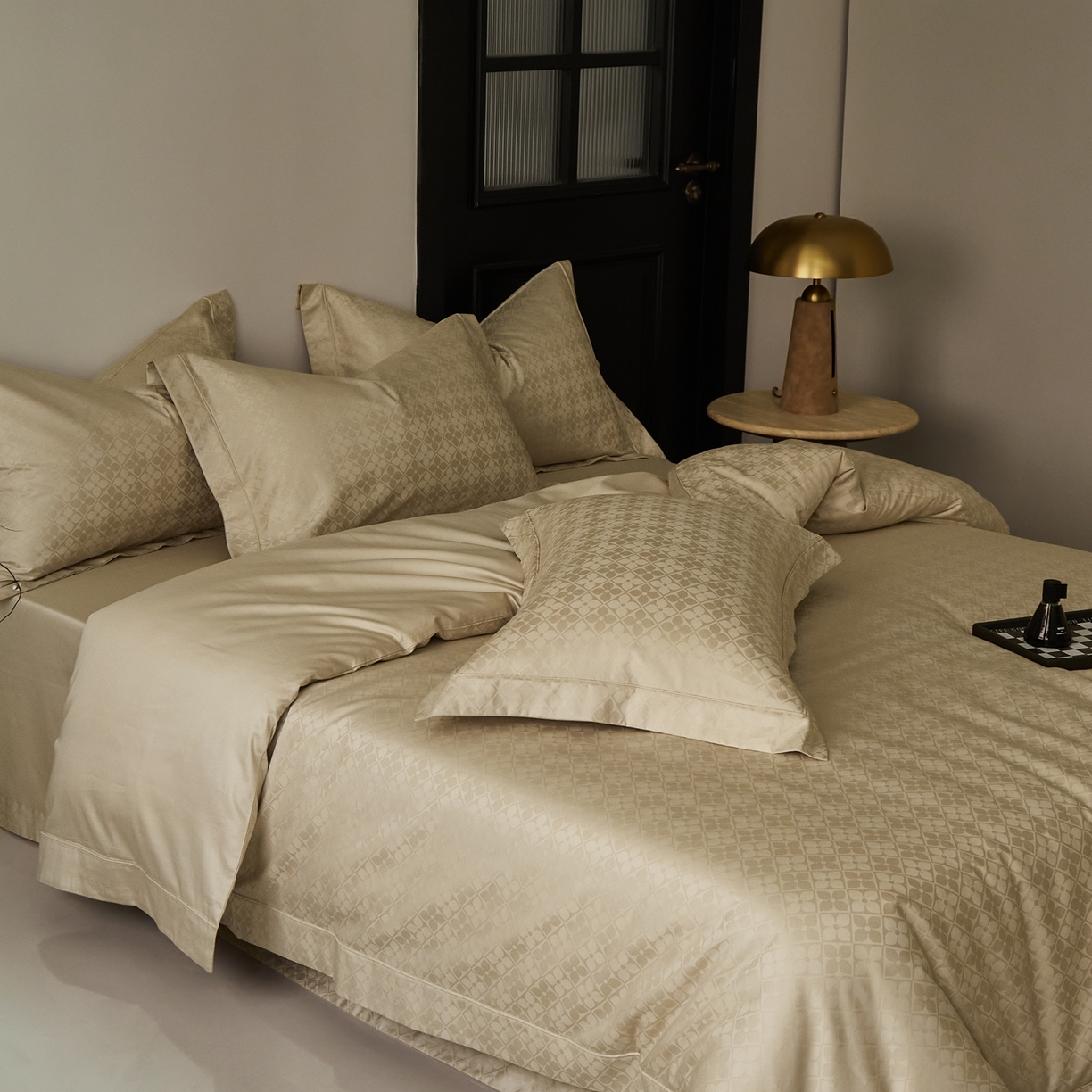 91家纺网 家纺一手货源 找家纺 顾家家居 2025新款亲肤舒适全棉纯棉提花四件套 洛斯汀--河石金