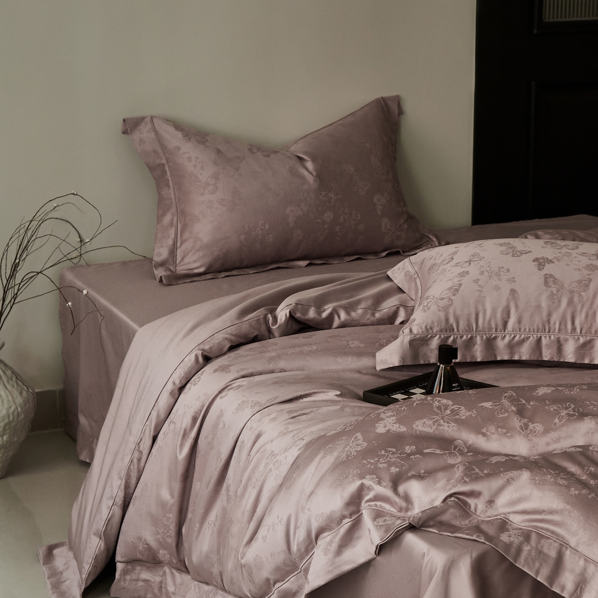 91家纺网 家纺一手货源 找家纺 顾家家居 2025新款亲肤舒适全棉纯棉提花四件套 妮娅--桃茉粉