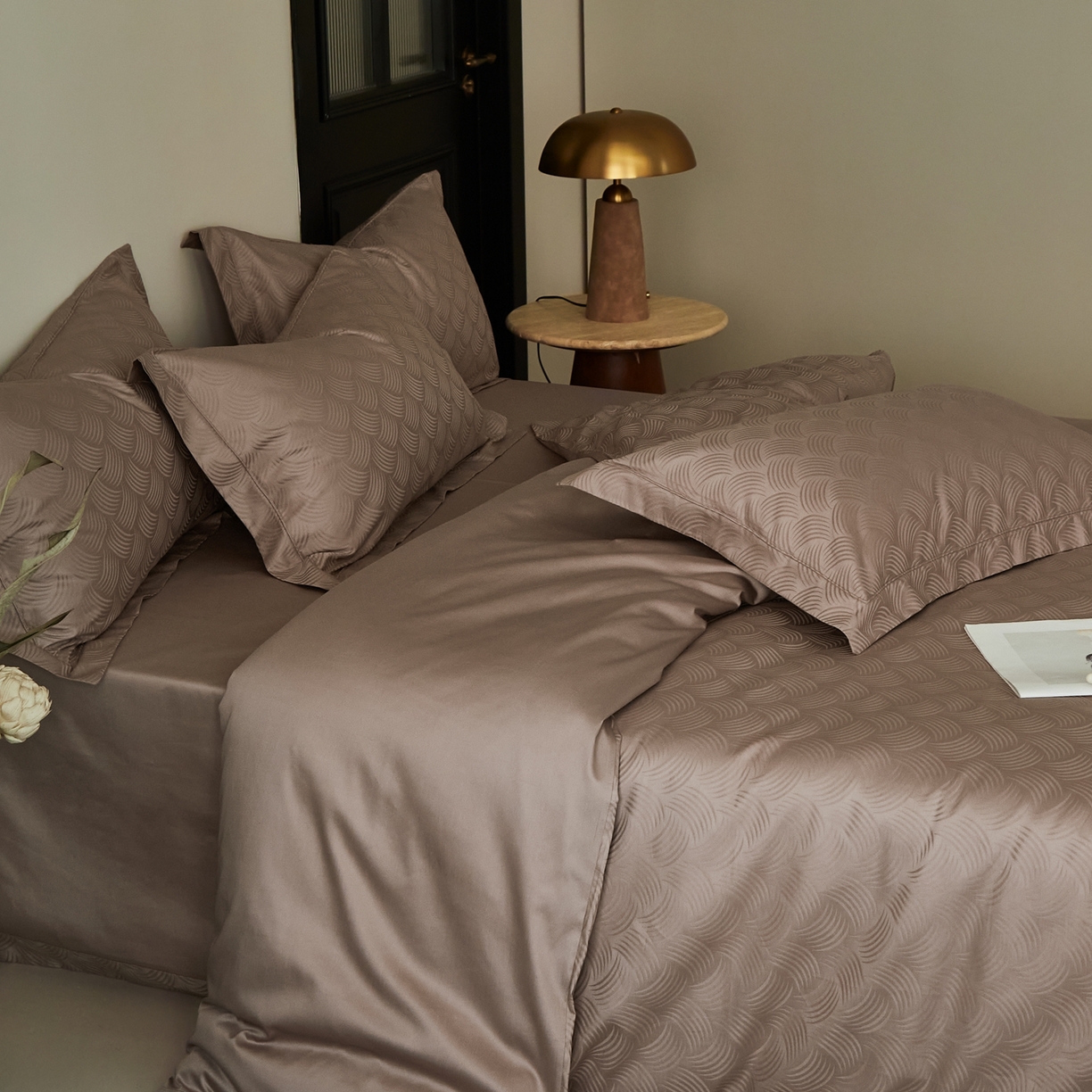 91家纺网 家纺一手货源 找家纺 顾家家居 2025新款亲肤舒适全棉纯棉提花四件套 璞野--暮色粉