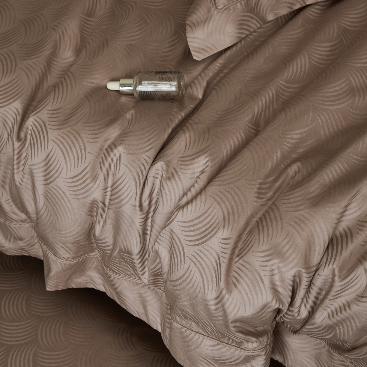 91家纺网 家纺一手货源 找家纺 顾家家居 2025新款亲肤舒适全棉纯棉提花四件套 璞野--暮色粉