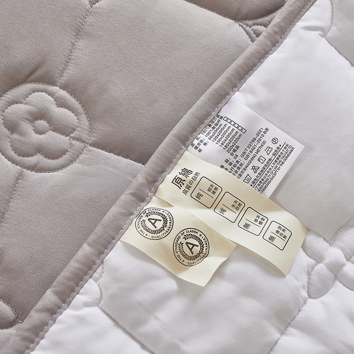 91家纺网 家纺一手货源 找家纺 （总）瑞兴纺 2025新款水洗磨毛夹棉床裙三件套系列-幸运格