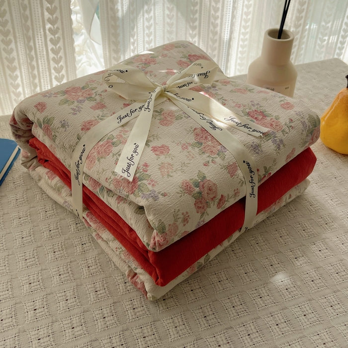 91家纺网 家纺一手货源 找家纺 铺尚美家纺 2025新款亲肤舒适A类云感双层纱印花小清新四件套（提供买家秀） 星眠云野