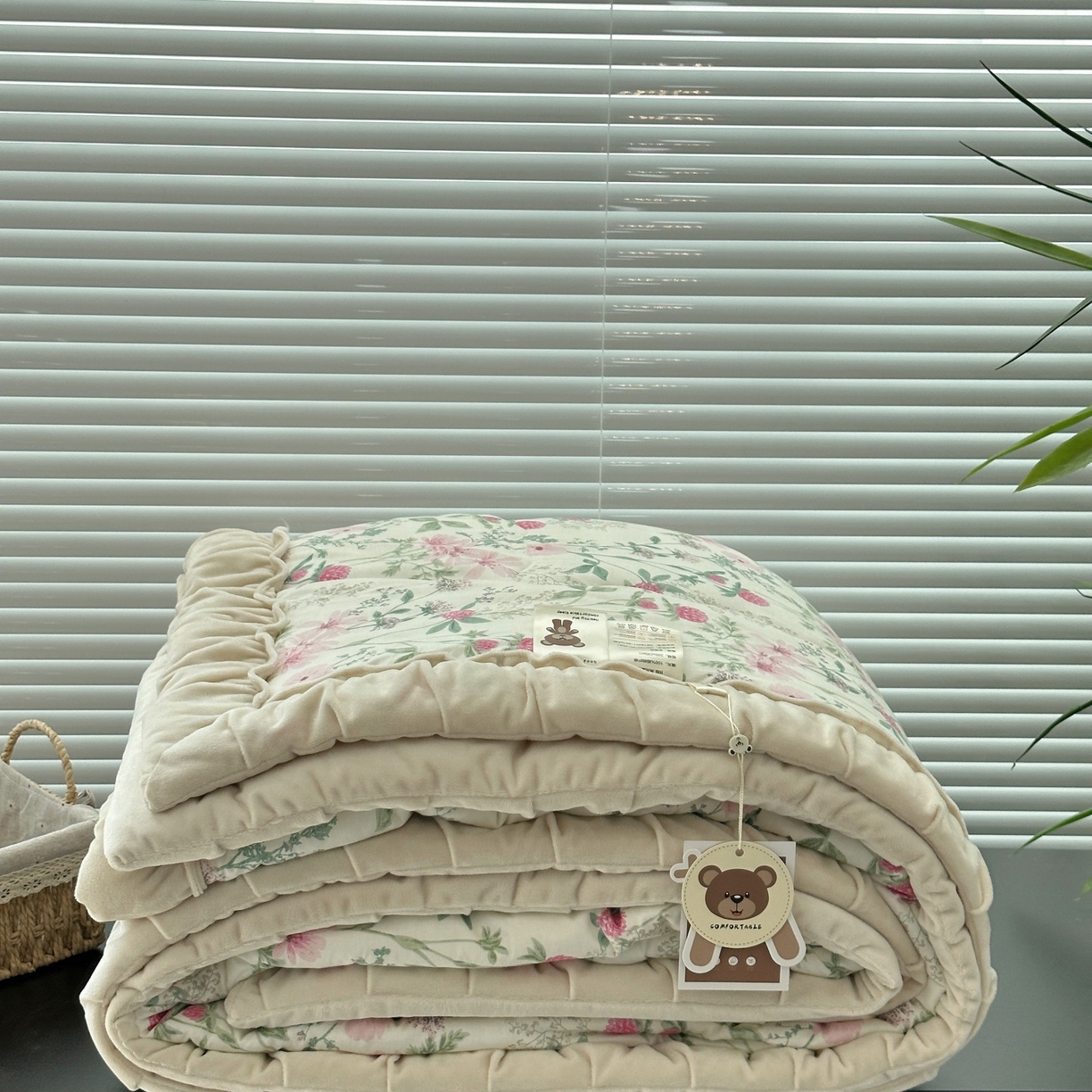 91家纺网 家纺一手货源 找家纺 佰织鑫家居 2025新款高克重宝宝绒婴儿绒春秋被子被芯 绣球花