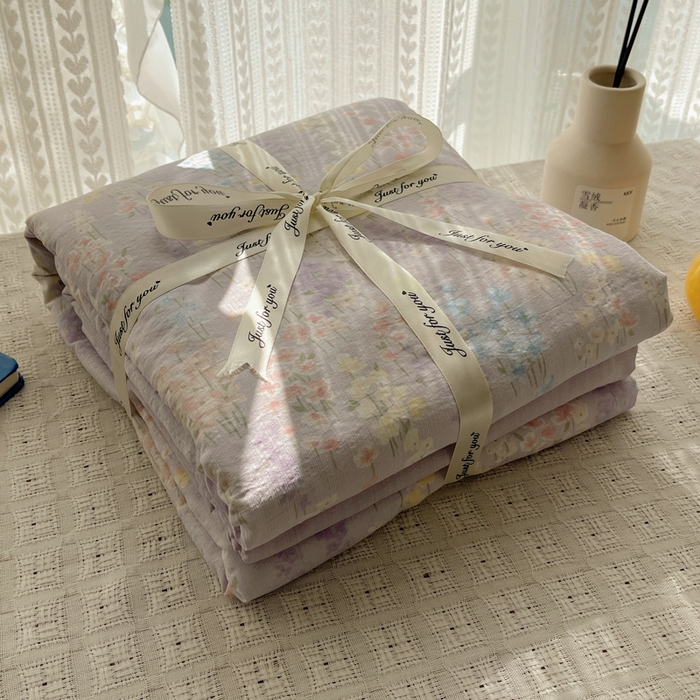 91家纺网 家纺一手货源 找家纺 铺尚美家纺 2025新款亲肤舒适A类云感双层纱印花小清新四件套（提供买家秀） 薰衣草