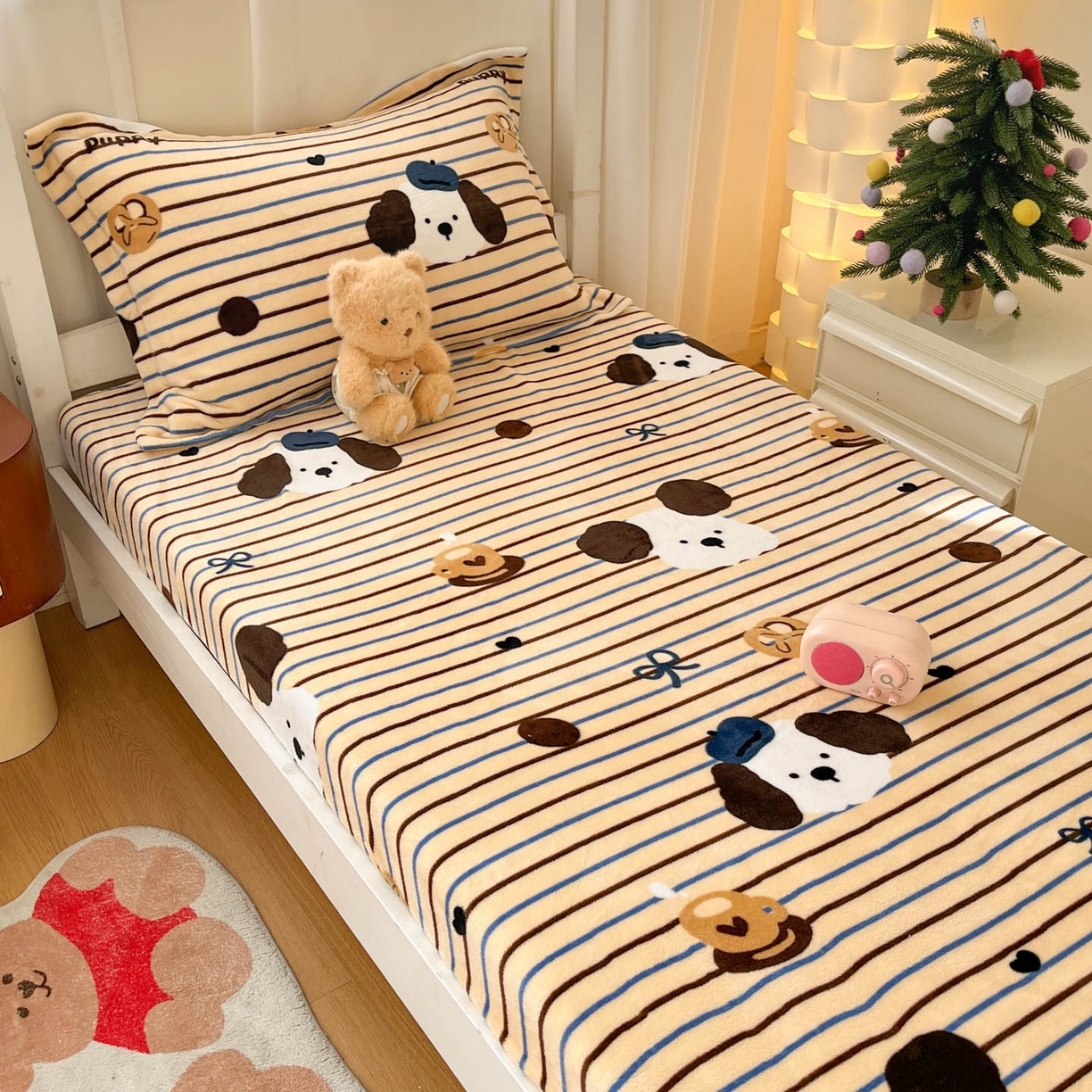 91家纺网 家纺一手货源 找家纺 寻米 2025新款高克重加厚保暖牛奶绒学生宿舍单床笠单件床笠 海德堡小狗