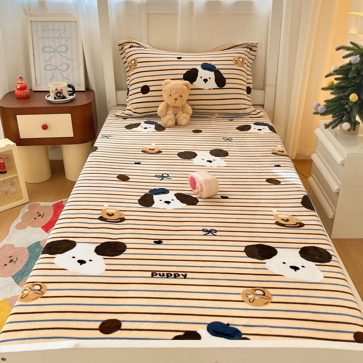 91家纺网 家纺一手货源 找家纺 寻米 2025新款高克重加厚保暖牛奶绒学生宿舍单床笠单件床笠 海德堡小狗