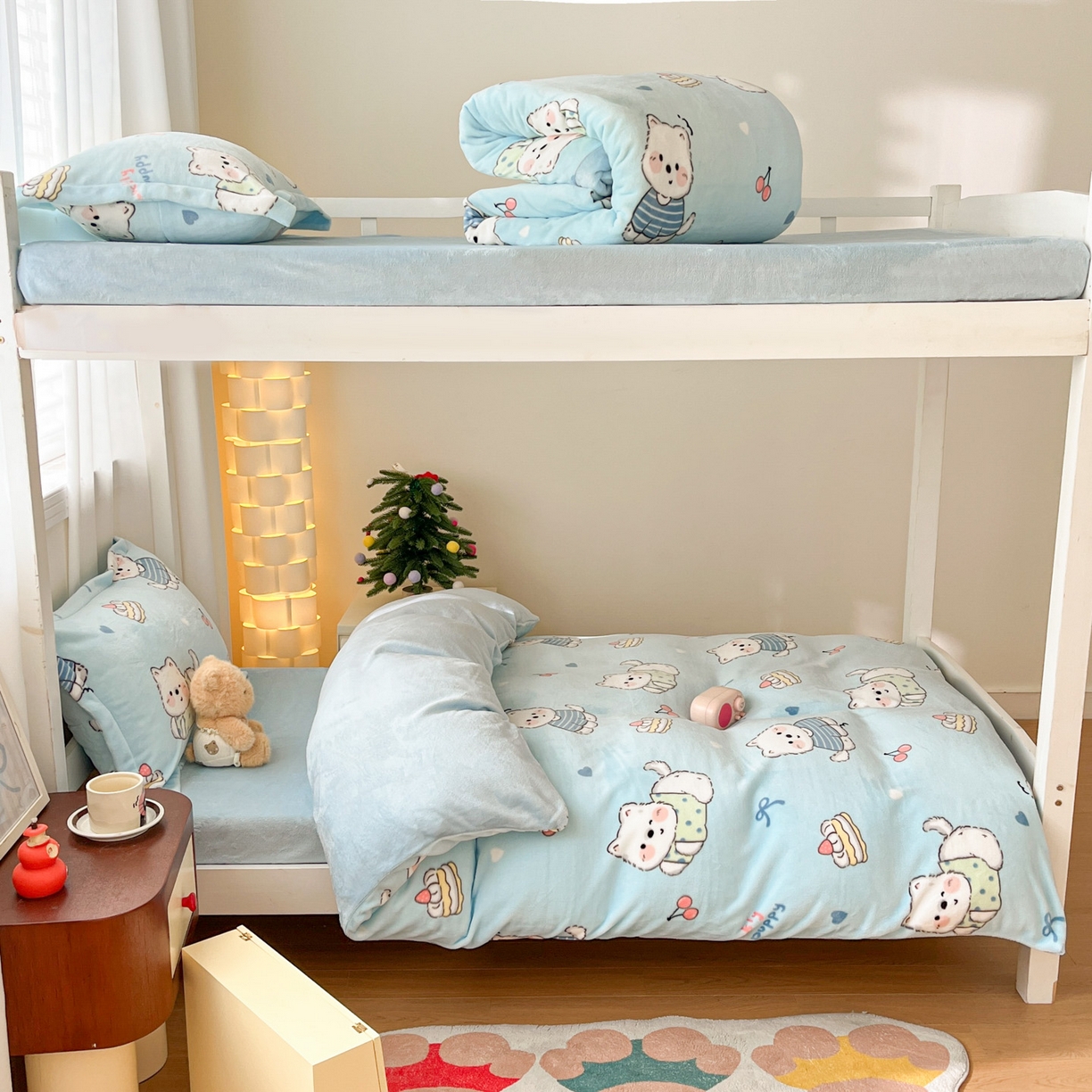 91家纺网 家纺一手货源 找家纺 寻米 2025新款高克重加厚保暖牛奶绒学生宿舍单床笠单件床笠 蓝色恋人