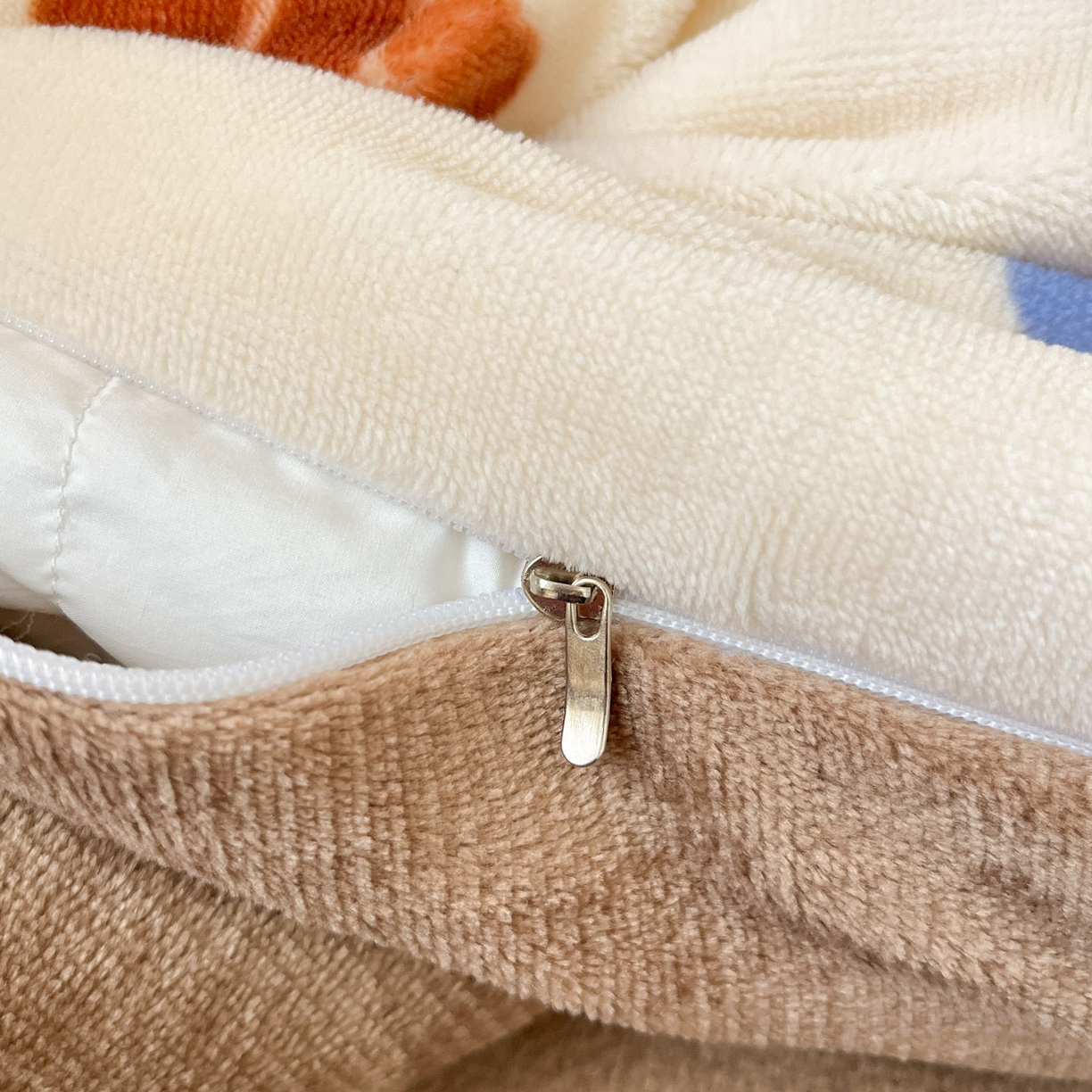 91家纺网 家纺一手货源 找家纺 寻米 2025新款高克重加厚保暖牛奶绒学生宿舍单床笠单件床笠 摇滚星球