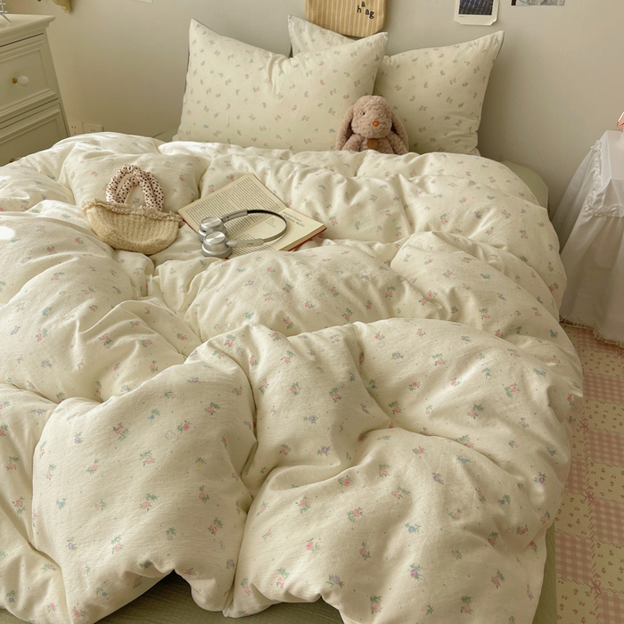 91家纺网 家纺一手货源 找家纺 铺尚美家纺 2025新款亲肤舒适A类云感双层纱印花小清新四件套（提供买家秀） 初恋