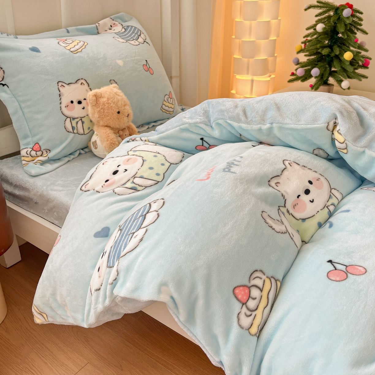 91家纺网 家纺一手货源 找家纺 寻米 2025新款高克重加厚保暖牛奶绒学生宿舍单床笠单件床笠 蓝色恋人