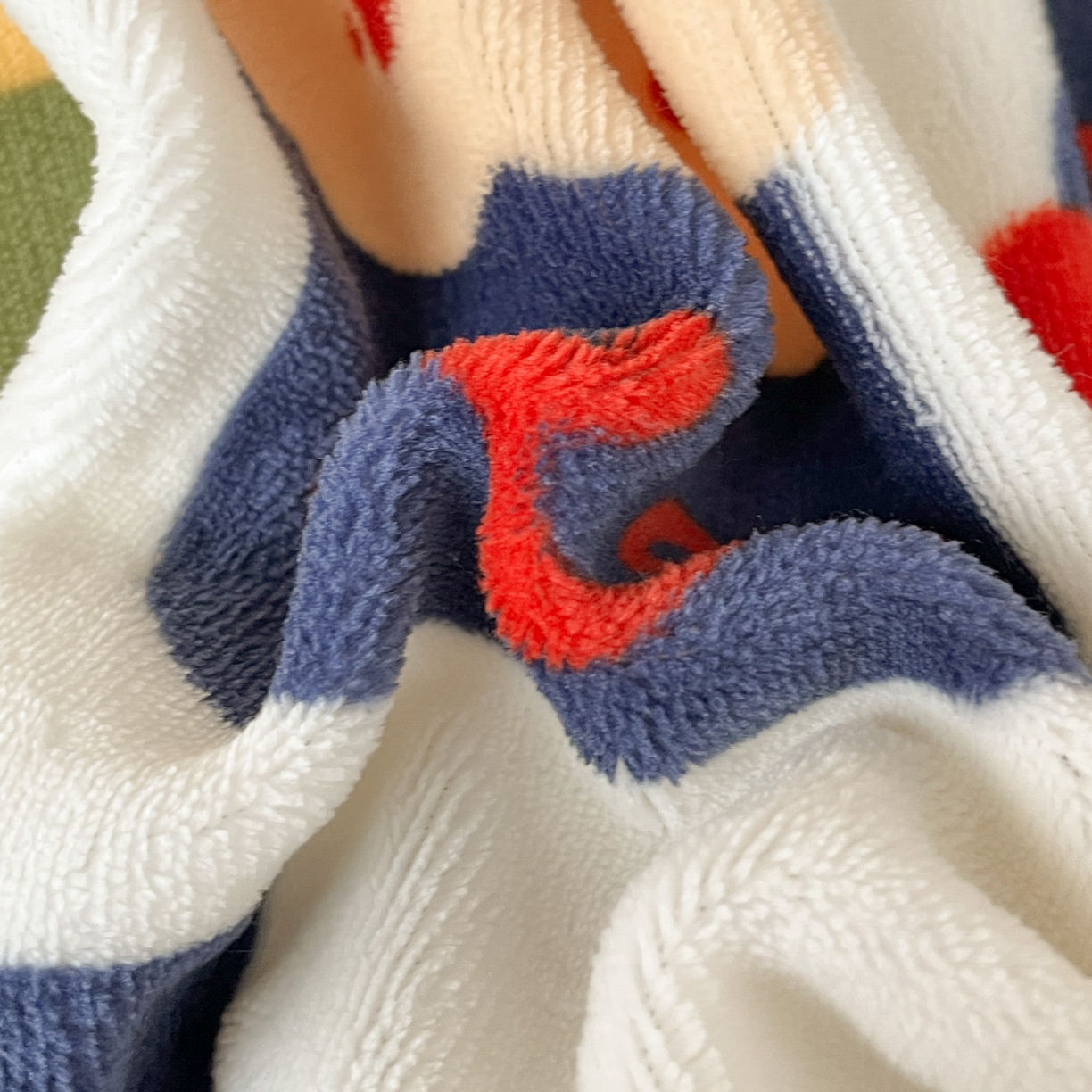 91家纺网 家纺一手货源 找家纺 寻米 2025新款高克重加厚保暖牛奶绒学生宿舍单床笠单件床笠 奇奇莫拉-蓝色