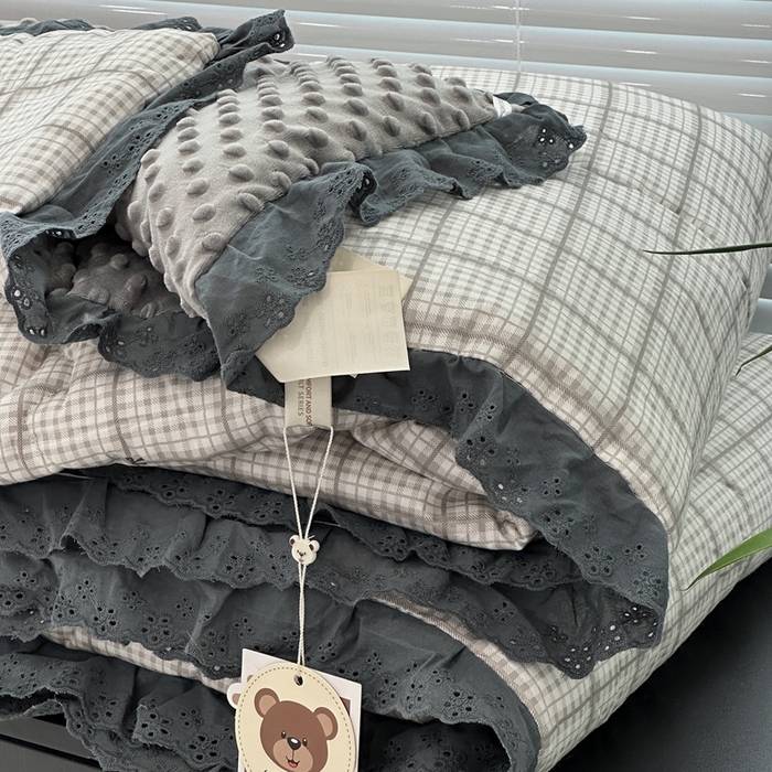 91家纺网 家纺一手货源 找家纺 佰织鑫家居 2025秋冬加厚纯棉全棉法式豆豆被被子被芯蓝格