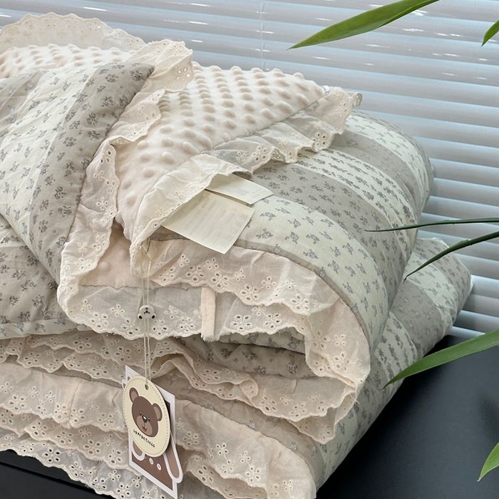 91家纺网 家纺一手货源 找家纺 佰织鑫家居 2025秋冬加厚纯棉全棉法式豆豆被被子被芯思念