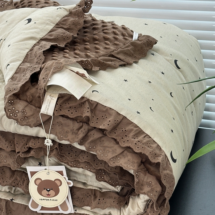 91家纺网 家纺一手货源 找家纺 佰织鑫家居 2025秋冬加厚纯棉全棉法式豆豆被被子被芯星星月亮