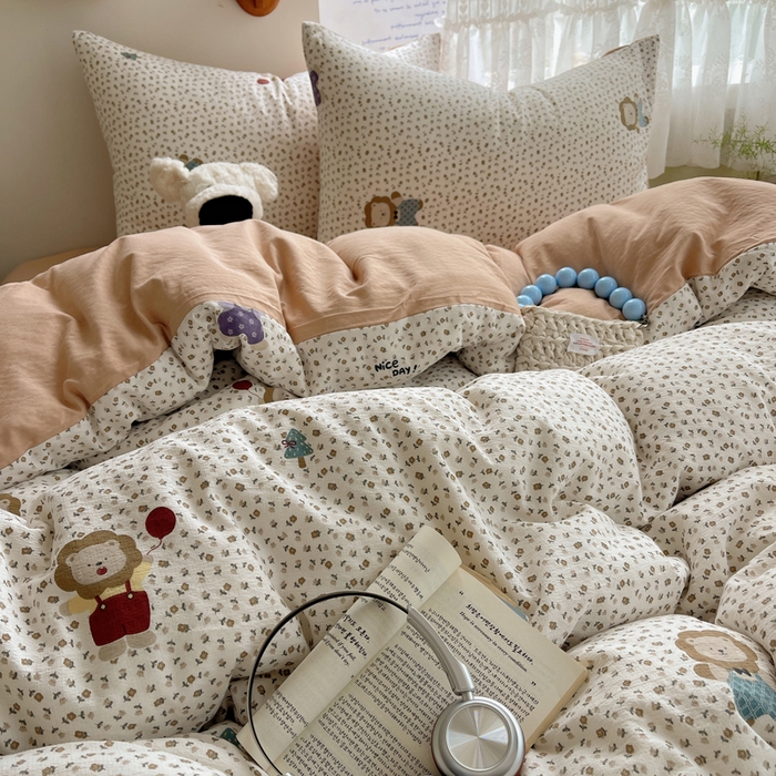 91家纺网 家纺一手货源 找家纺 铺尚美家纺 2025新款亲肤舒适A类云感双层纱印花小清新四件套（提供买家秀） 狮子先生