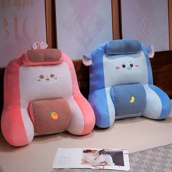 91家纺网 家纺一手货源 找家纺 （总）仟亿莱 2025新款卡通护颈垫多功能腰靠枕