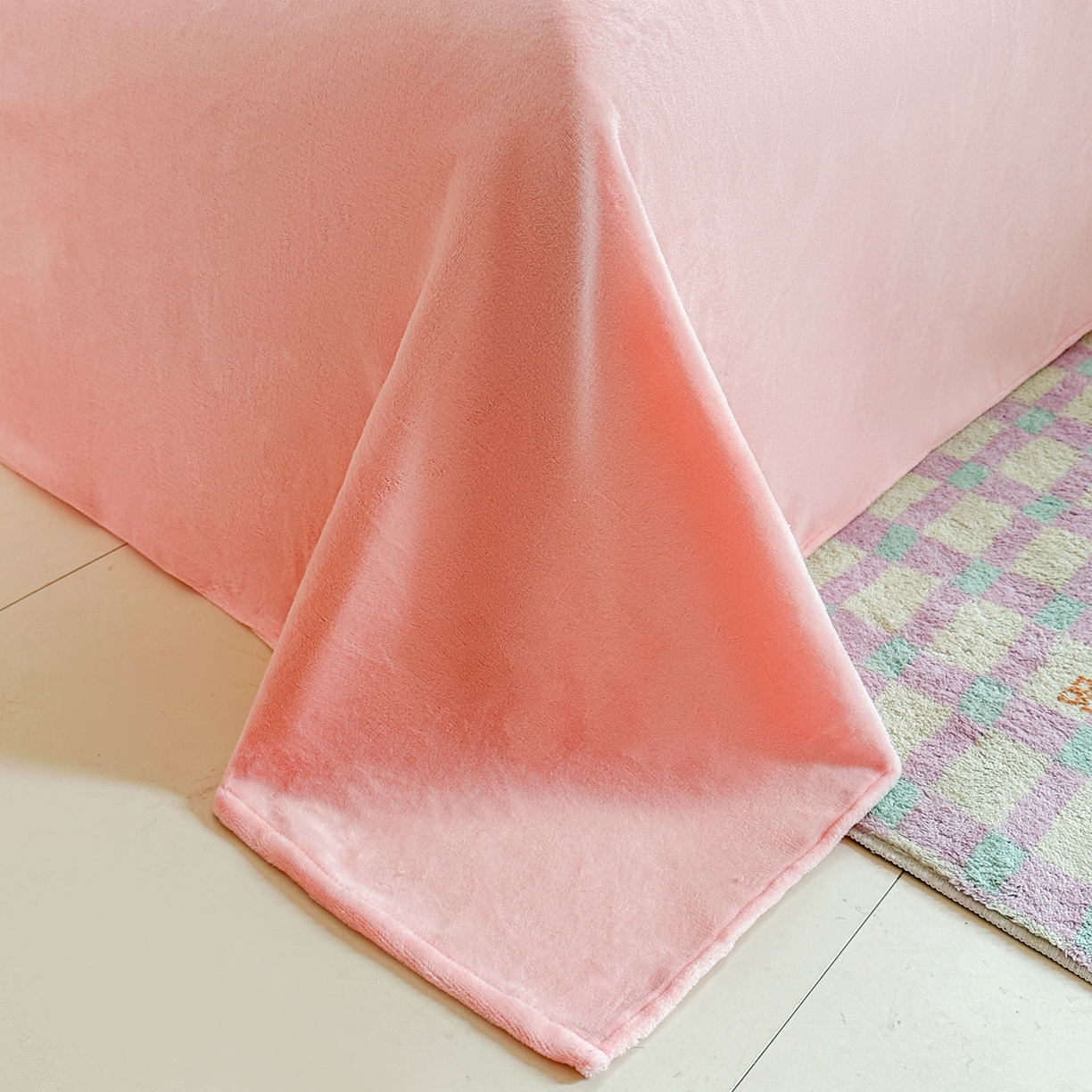 91家纺网 家纺一手货源 找家纺 安哆啦家纺 2025新款小清新双层花边款高克重牛奶绒四件套 花意