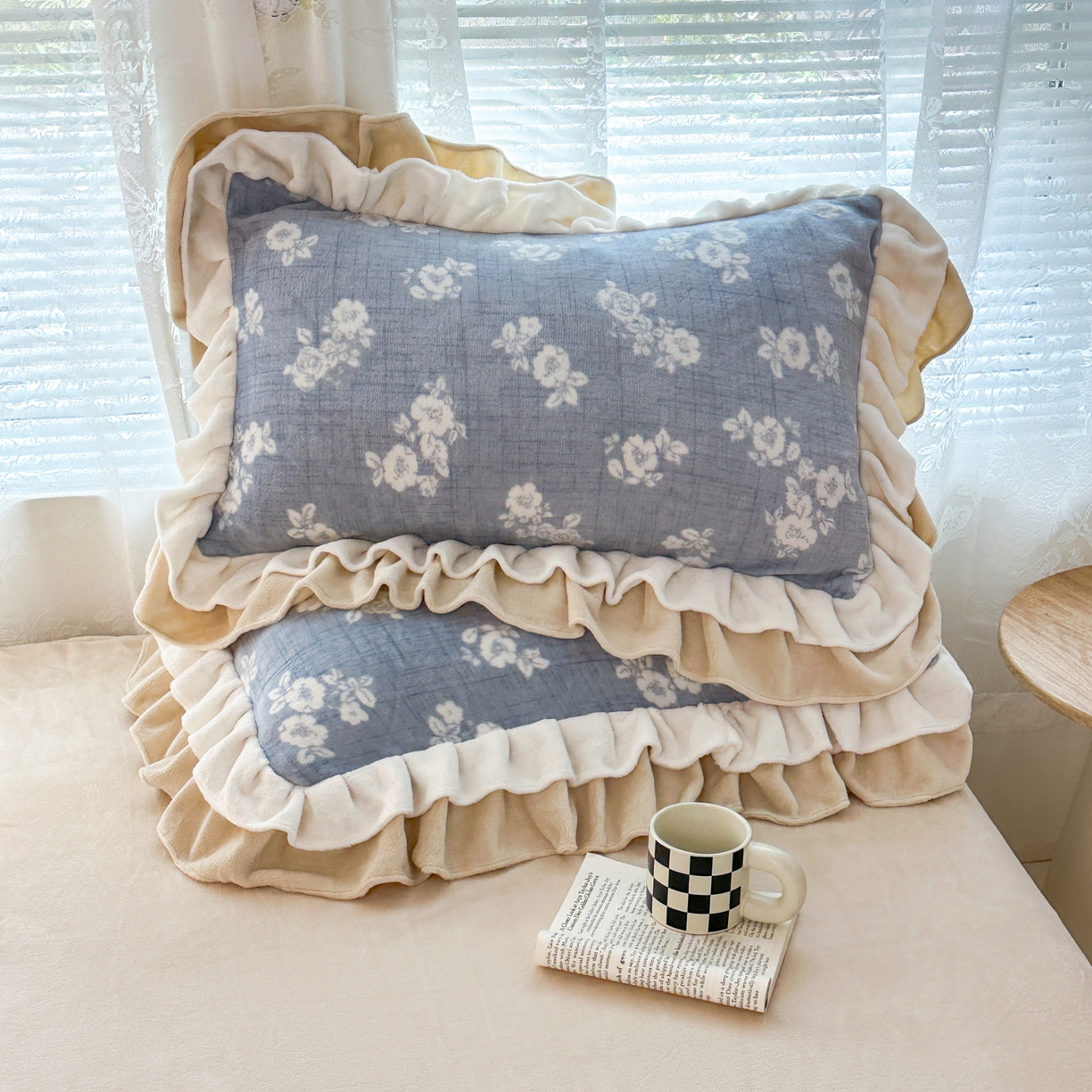 91家纺网 家纺一手货源 找家纺 安哆啦家纺 2025新款小清新双层花边款高克重牛奶绒四件套 素语