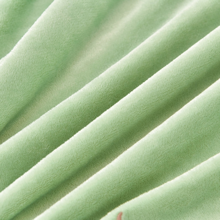 91家纺网 家纺一手货源 找家纺 畅畅家纺 2025新款亲肤舒适冬季刺绣花边保暖牛奶绒四件套-爱心之旅 爱心之旅-浅绿