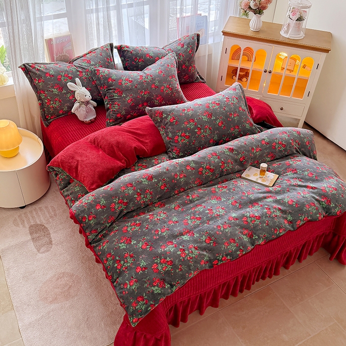 91家纺网 家纺一手货源 找家纺 梵克保罗 2025新款牛奶绒碎花床单床盖四件套-花妖款 花仙子