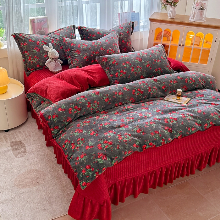 91家纺网 家纺一手货源 找家纺 （总）梵克保罗 2025新款牛奶绒碎花床单床盖四件套-花妖款