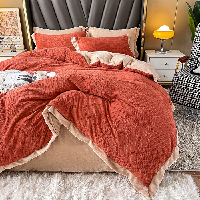 91家纺网 家纺一手货源 找家纺 梵克保罗 2025秋冬新款全消光拼角雕花绒牛奶绒四件套 安娜-奶油橙