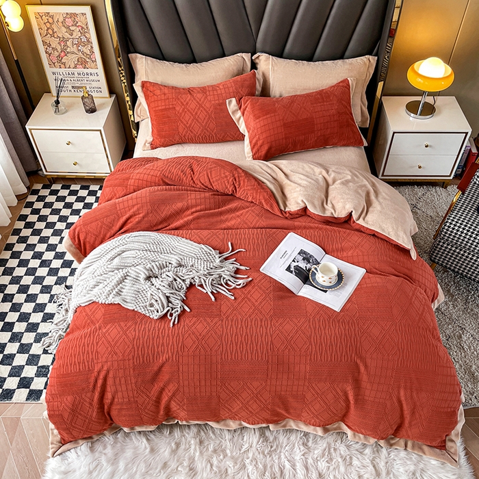 91家纺网 家纺一手货源 找家纺 梵克保罗 2025秋冬新款全消光拼角雕花绒牛奶绒四件套 安娜-奶油橙