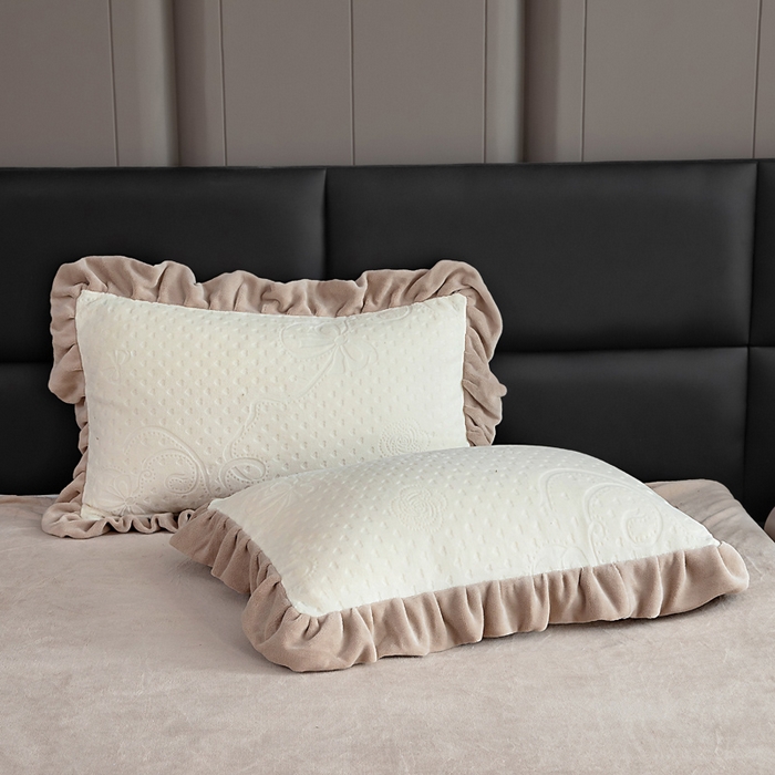 91家纺网 家纺一手货源 找家纺 （总）找底底家纺 2025新款加厚韩版全消光烂花牛奶绒四件套（加厚8斤重   日销20单客户优惠8元）