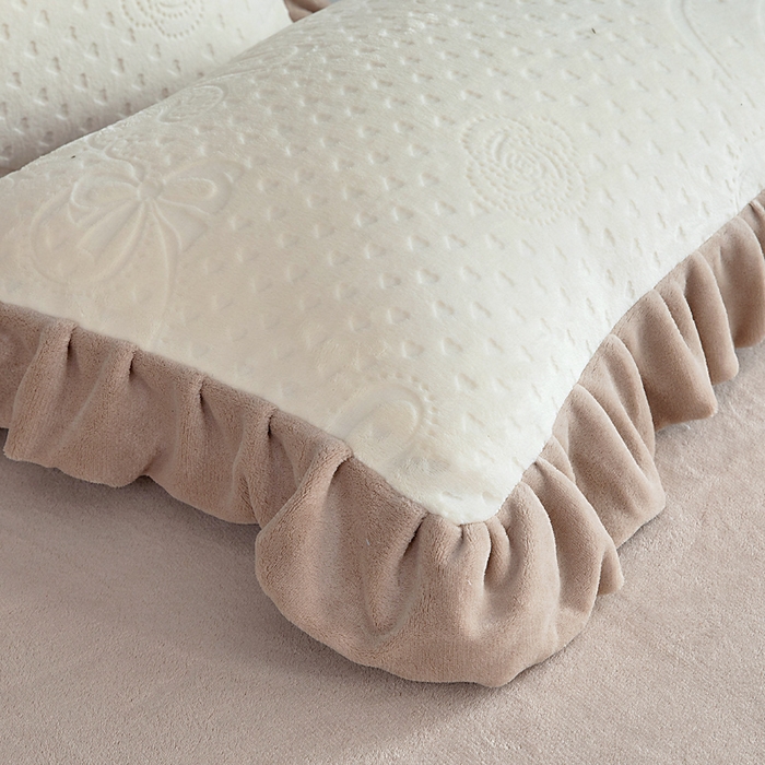 91家纺网 家纺一手货源 找家纺 （总）找底底家纺 2025新款加厚韩版全消光烂花牛奶绒四件套（加厚8斤重   日销20单客户优惠8元）