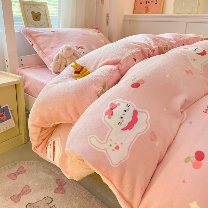 91家纺网 家纺一手货源 找家纺 寻米 2025新款高克重加厚保暖牛奶绒学生宿舍单床笠单件床笠系列二 甜味小猫