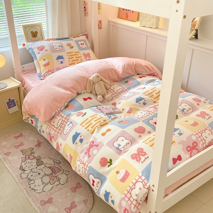 91家纺网 家纺一手货源 找家纺 寻米 2025新款高克重加厚保暖牛奶绒学生宿舍单床笠单件床笠系列二 小兔日记